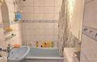 Vand apartament 3 camere semidecomandat in Deva, Micro 15, etaj 3, - 2