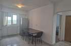 Apartament 3 camere zona Calea Calarasilor