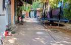 De vânzare – proprietate cu 3 corpuri de clădire, ideală pentru 2 familii – Lugo