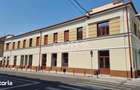 Apartament 2 camere de inchiriat, cladire istorica, Piata Unirii - 12