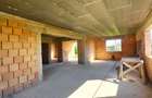 Casa la rosu ,3 camere + open space cu mansarda , constructie 2024 , 140mp ,teren 1500 mp , Sat Malaiesti ,PH la 15 min de oras, zona linistita - 6