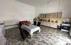 Spatiu comercial si locuin?a DE VANZARE, str. C.F.R - 5