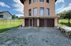 Casa de vanzare 140 mp, 5 ari teren, garaj interior zona Pensiunea