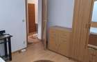 Apartament cu 3 camere semidecomandat în Central - 3
