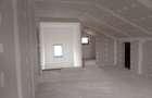 Casa Sendreni 105000 euro 240mp utili 460mp teren proprietate - 2