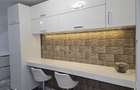 Apartament 3 camere,2 bai,70 mp,bloc izolat ,cartier,Tudor