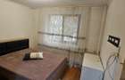 Apartament 2 camere, parter inalt, semidecomandat, Piata Tomis 2