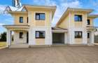 Duplex modern de vanzare in Dumbravita -separat prin garaj - 4 camere - 3