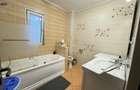 Apartament 4 camere semidecomandat+2parcai incluse in pret | Buna ziua | Boxa
