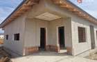 Duplex nou de vanzare cu 3 camere si teren de 300 mp - zona Bucovat