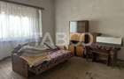 Casa cu potential de investitie in centrul satului 1540 mp teren - 3