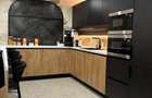 Birou Premium Interconectat - 7 Workstation-uri | Vedere spre Calea Victoriei