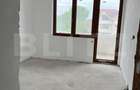 Apartament de 3 camere, 2 balcoane, 93 mp, etaj 1 - 5