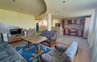 Apartament cu 3 camere, Centru, 3c-4337 - 1