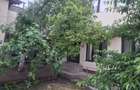Inchiriez vila (3min de centru ) - 2