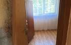 Apartament 2 camere,terasa,baie,bucatarie,debara,hol.