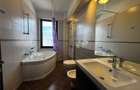 De Vanzare | Apartament cu 3 camere | 2 locuri de parcare incluse in p