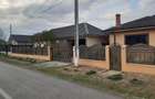 Vand Casa de locuit cu teren comuna Ograda - 2
