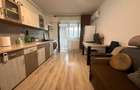 Ofer spre inchiriere apartament cu 2 camere.