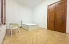 Apartament spațios 4 camere,  Piata Victoriei - 12