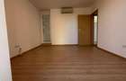 APARTAMENT CU 3 CAMERE ZONA ARADULUI-BANU CONSTRUCT 2 la 430 euro - 2