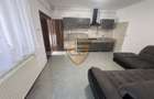 Casa 3 camere, zona Dacia, 70 mp, curte, parcare, magazie cu bucatarie - 1