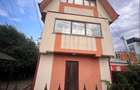 Cladire 5 camere, 2 bai, curte,locuri parcare, Jumbo, zona Podu Ros - 4