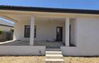 Casa de vanzare parter, 4 camere , Samurcasi, Crevedia