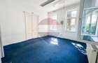 Spatiu comercial | doua cladiri, curte proprie | 300 mp | - 14