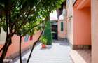 Casa / Vila cu 5 camere de vanzare, Cartier Episcopia - 4
