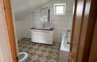 Inchiriez casa cu curte si gradina 3 dormitoare cu terase, living, bucatarie, 2 bai, 160mp, gradina 600mp, fara agentii