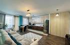 Apartament cu 2 camere, balcon, etaj 3/4 - Zona Ciresica