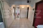 Apartament cu 4 camere de vanzare, 80 mp, Micro 17 - 5