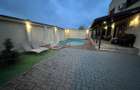 Casa Party Petreceri Botez Nunta Piscina 30Vila Sauna Jacuzzi Majorat - 5