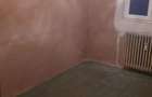 Apartament cu 3 camere semidecomandat în Central - 1