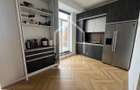 Penthouse cu 2 camere - 41 mp utili + 45 mp terasa + boxa + parcare - 3