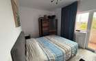 Inchiriez apartament cu 3 camere lux