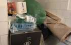 Apartament 4 camere, 4 balcoane,an 1984, 75 mp, zona Blv Buc - 2