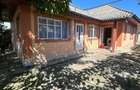 De vanzare casa la 5 min de Roman, suprafata teren 900 mp, 55.000 euro - 1