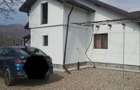De vanzare casa Oituz-Bacau - 2