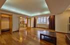 Apartament cu 3 camere decomandat în Primăverii - 2