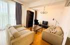 Apartament cu 3 camere decomandat în P-ța Victoriei - 3