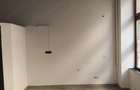 Vand spatiu comercial in zona pietonala - 3