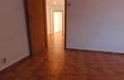 Spațiu comercial, de 50 mp, în Astra - 7