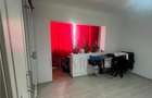 Apartament cu 3 camere semidecomandat în UMT - 2