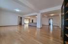 Apartament cu 5 camere decomandat în Kiseleff - 1