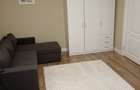Inchiriez apartament, doua camere, etajul 1. - 1