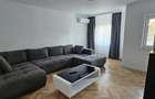 Apartament cu 3 camere în Rovine - 1