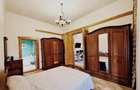 Apartament cu 3 camere semidecomandat în Sinaia - 2