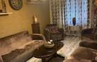 De inchiriat apartament 3 camere